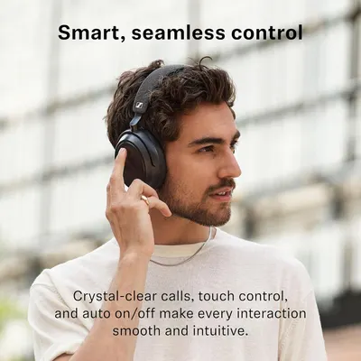Shows that controls and calls are smooth and intuitive, with touch control and automatic on and off.