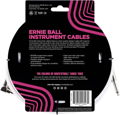 Back-of-pack panels list the cable's build quality, tone, durability and warranty so shoppers can compare it with other cables.