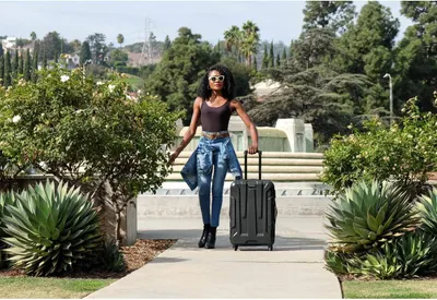 Samsonite image 2: Lifestyle Images