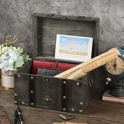 Shows the open chest with room for books and papers to reassure shoppers about storage capacity.